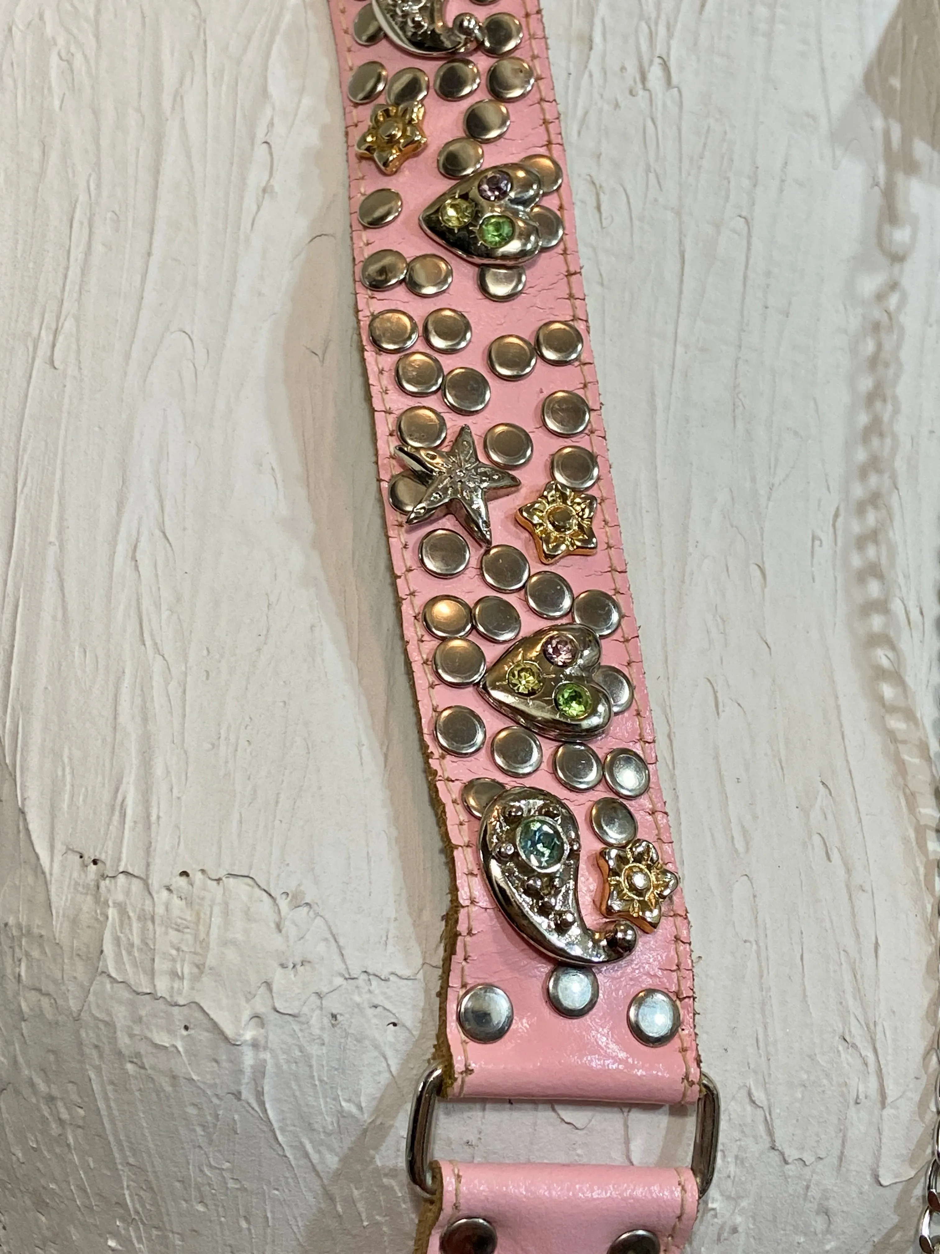 Vintage pink leather belt
